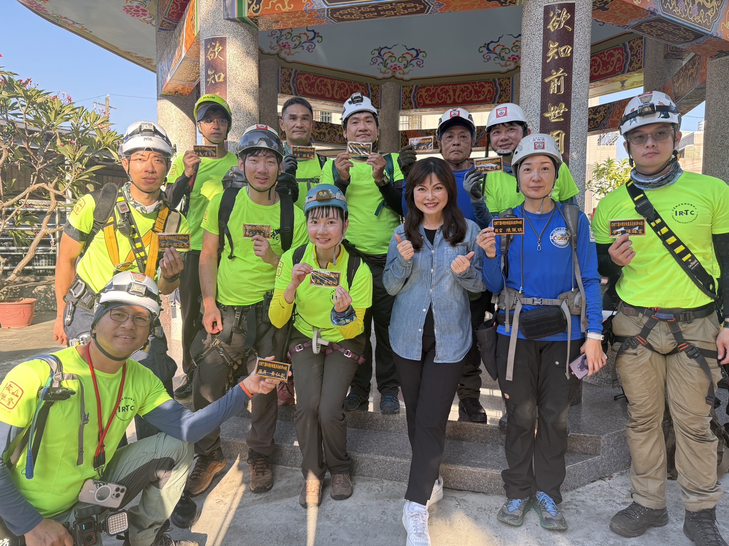 三位重量級貴賓勇闖柴山叢林!邱議瑩、李永得、陳美雅親演受困者 用行動支持《ORT搜索救援訓練》、為高雄淺山安全把關 - https://www.watchmedia01.com