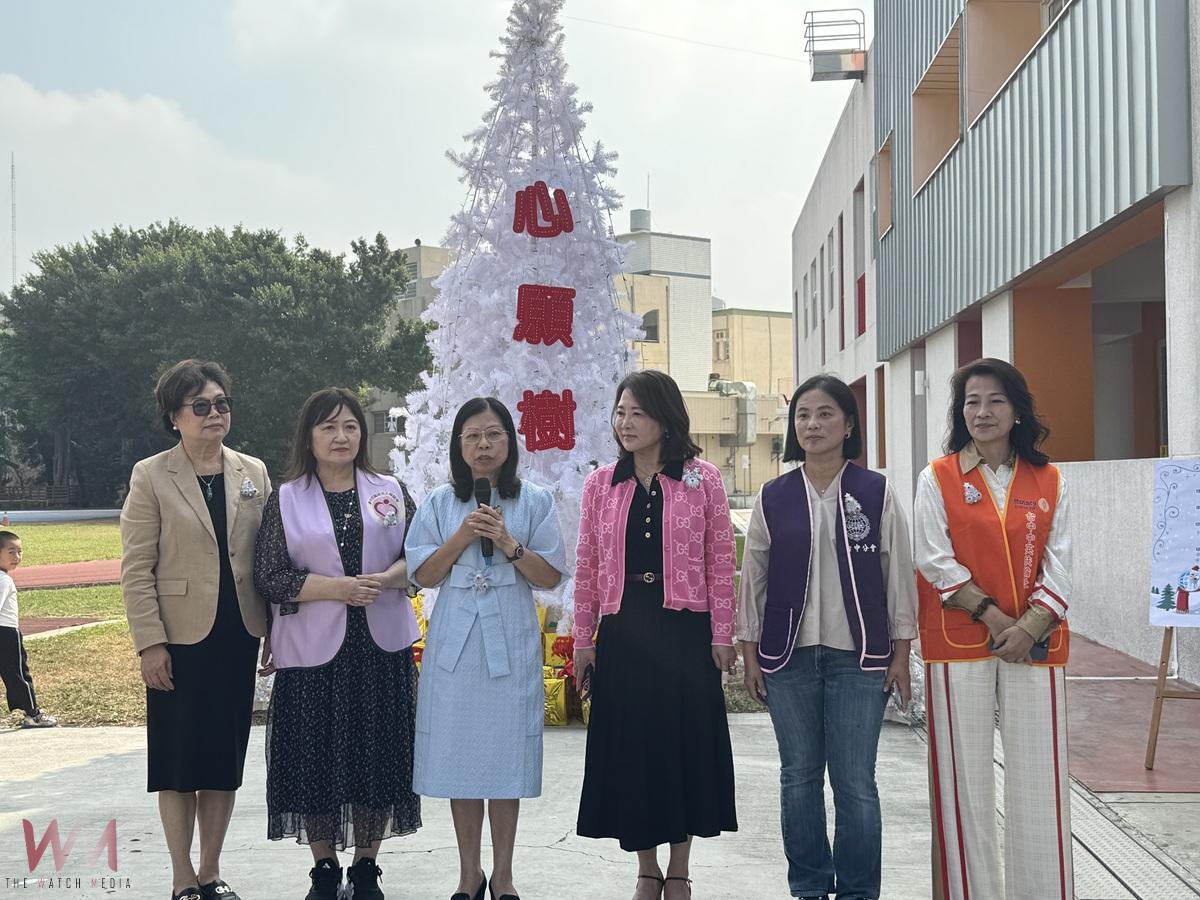 虎尾非營利幼兒園點亮心願樹 為雲林家扶兒童募集耶誕禮物 - https://www.watchmedia01.com