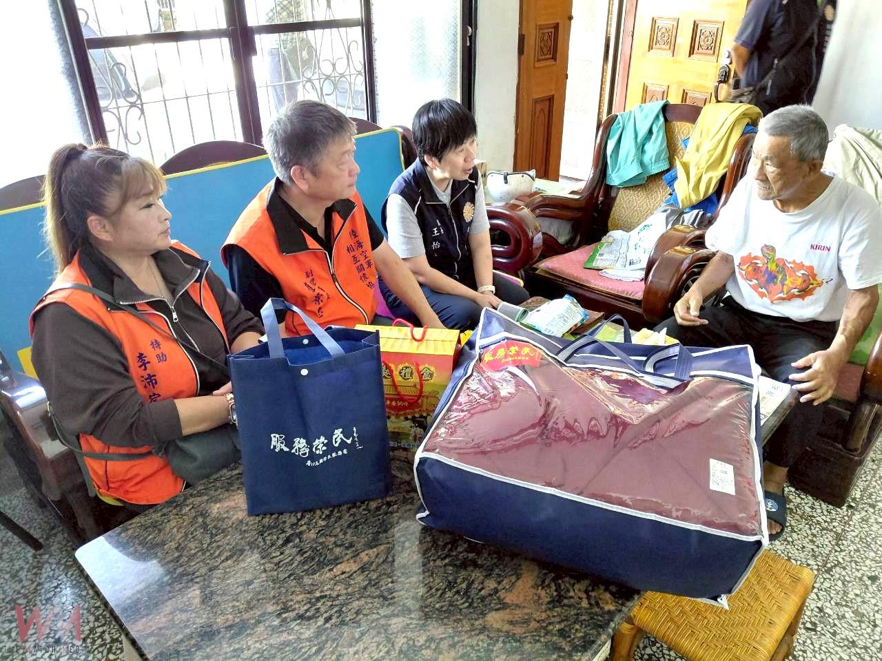 陸海空軍相互關懷協會南投送暖 歲末送暖傳遞社會愛心 - https://www.watchmedia01.com