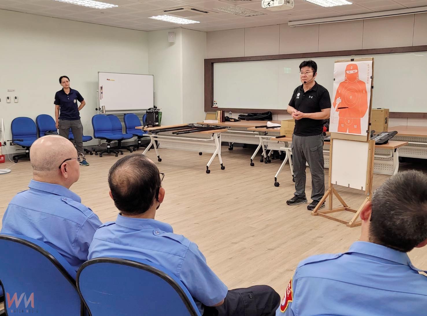 市警教官授防具竅訣 三方合力建構台中捷運安全防護網 - https://www.watchmedia01.com