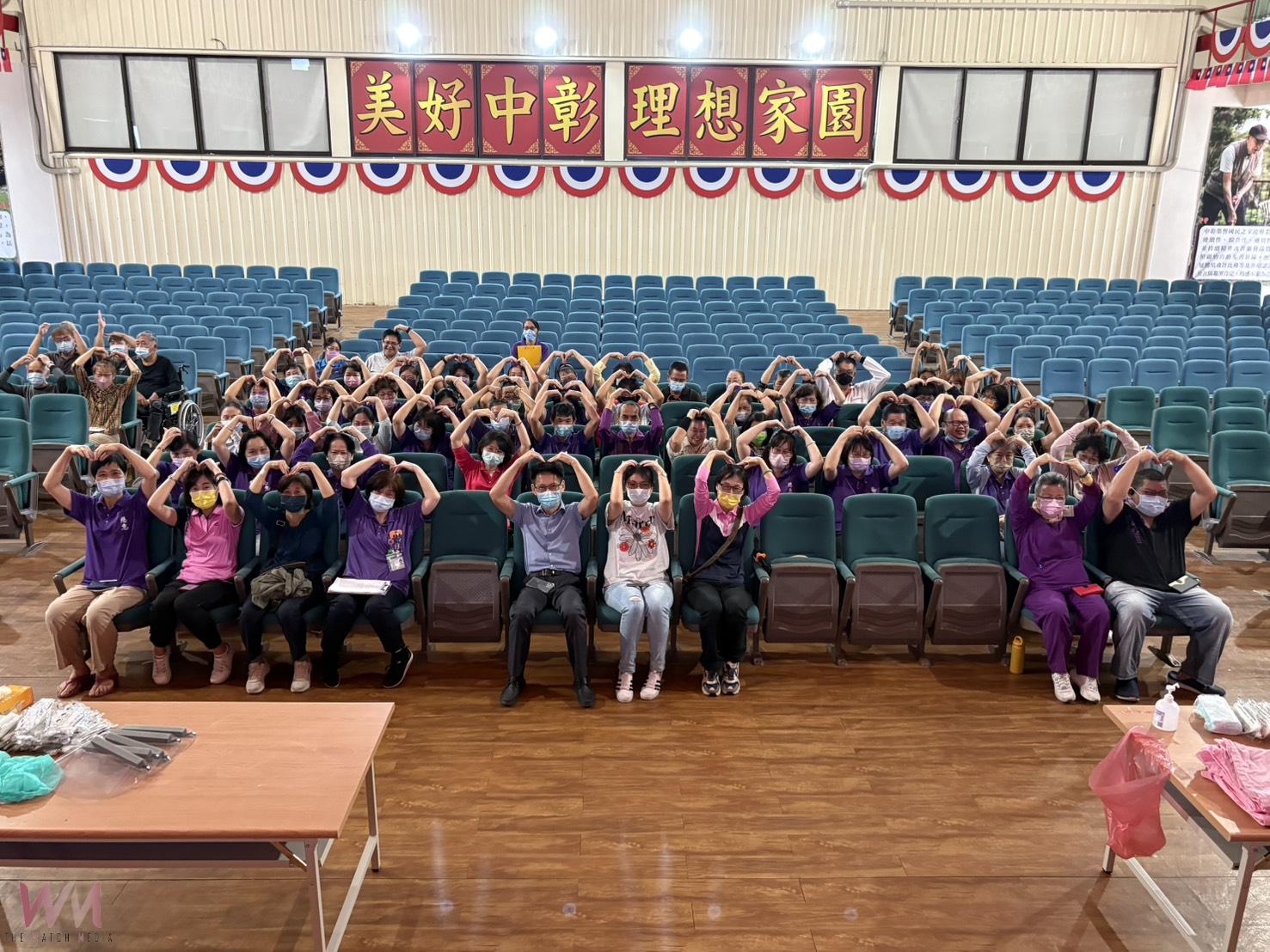 (有影片)/中彰榮家隔離衣穿卸教育訓練 提升防疫能力 - https://www.watchmedia01.com