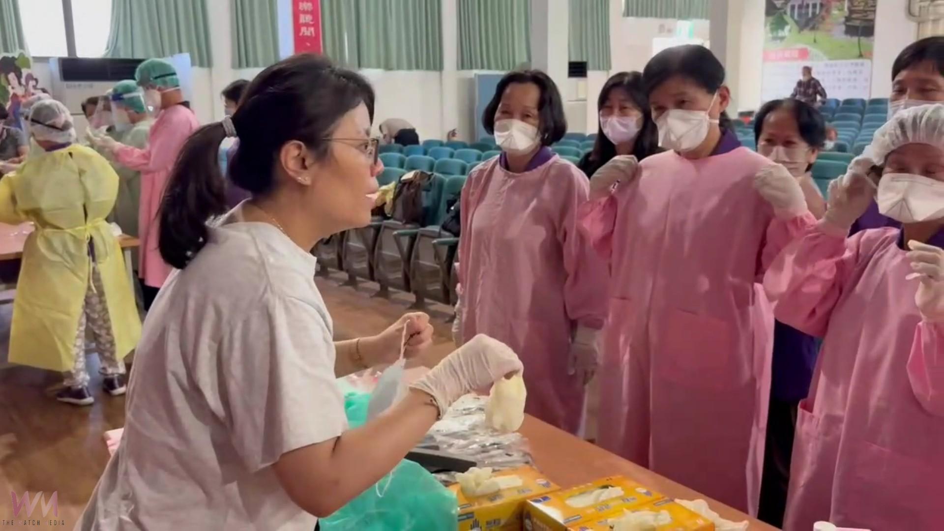 (有影片)/中彰榮家隔離衣穿卸教育訓練 提升防疫能力 - https://www.watchmedia01.com