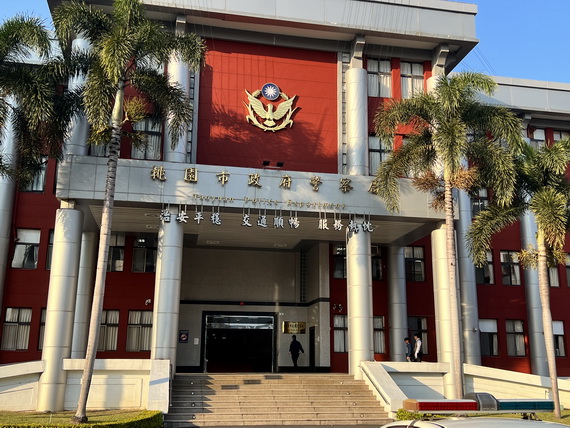 失神路口！桃園警巡邏見路中央熟睡駕駛 一查發現二級毒品「喪屍煙彈」 - https://www.watchmedia01.com