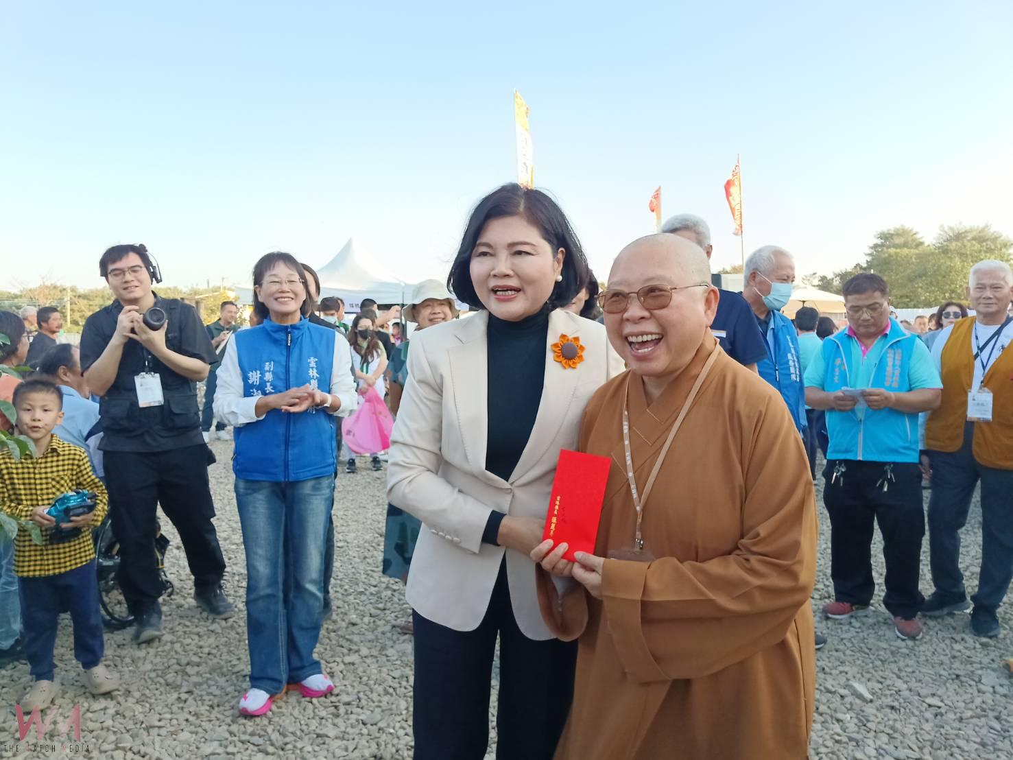 知恩寺舉辦感恩授贈與蔬食小夜市　近千人共襄盛舉 - https://www.watchmedia01.com