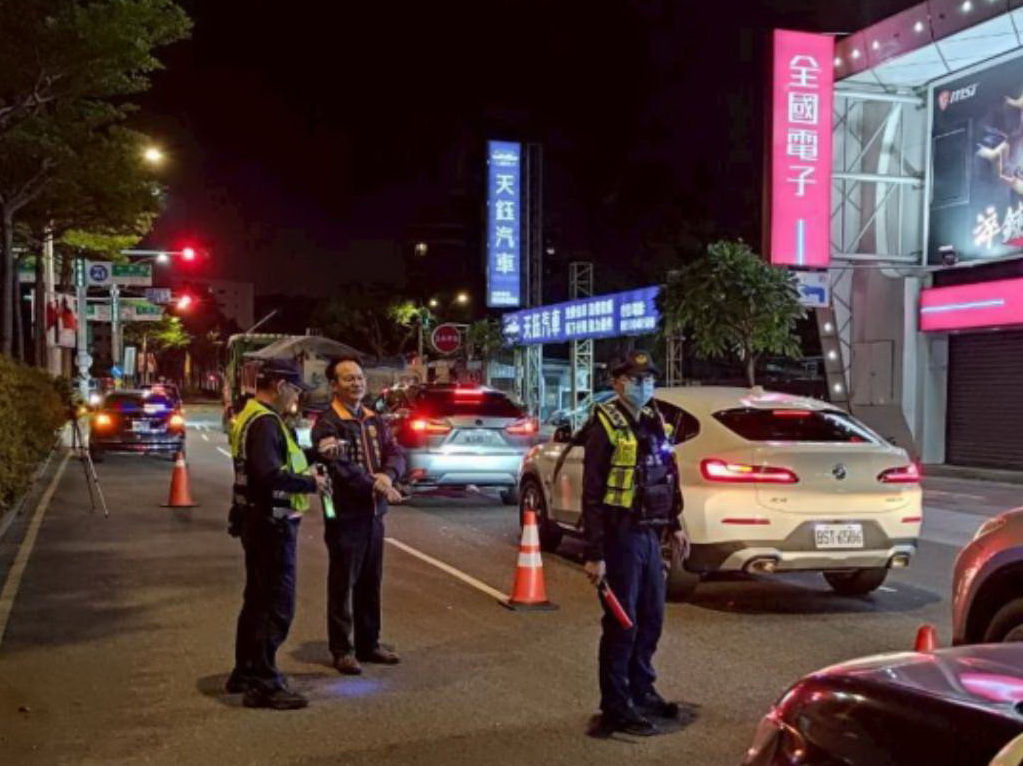 桃園警動起來! 唾液毒品快篩可檢出七類毒品 毒駕查緝再升級 - https://www.watchmedia01.com