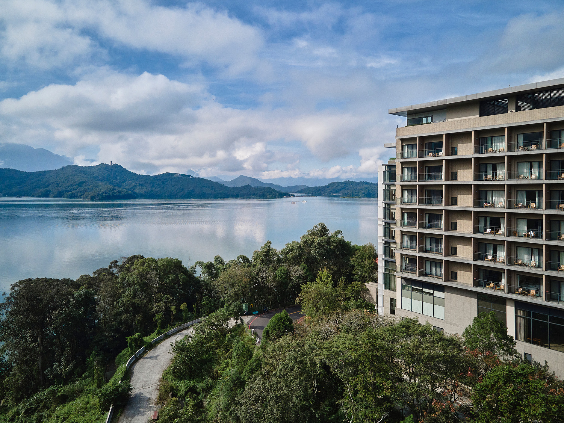 捐一袋熱血雲品溫泉酒店贈免費自助式早餐 還可抽萬元住宿！ - https://www.watchmedia01.com