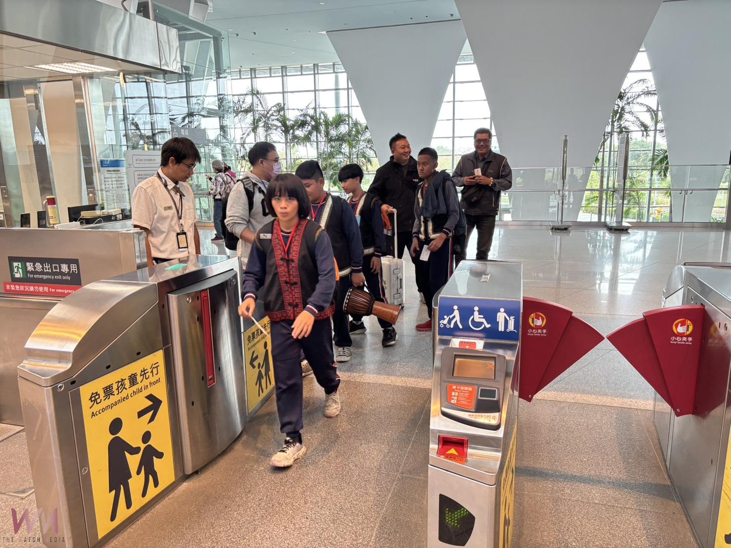 （有影片）／偏鄉學童圓夢搭高鐵　南投萬豐國小師生台北二日遊 - https://www.watchmedia01.com