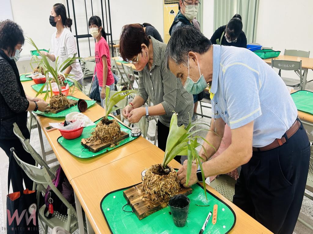 張佩瑩鄉長推展成人教育熱潮 埔心鄉公所網路報名每月秒殺 - https://www.watchmedia01.com