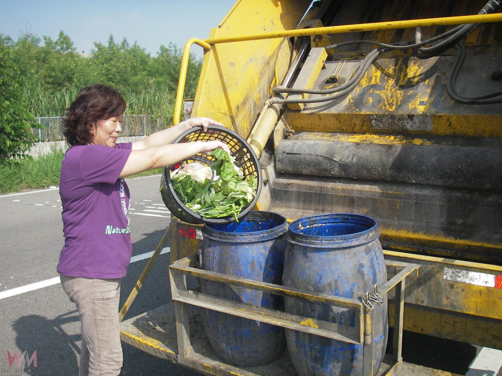 黑豬安心吃料　配合禁廚餘蒸煮政策　彰化養豬業禁用廚 - https://www.watchmedia01.com