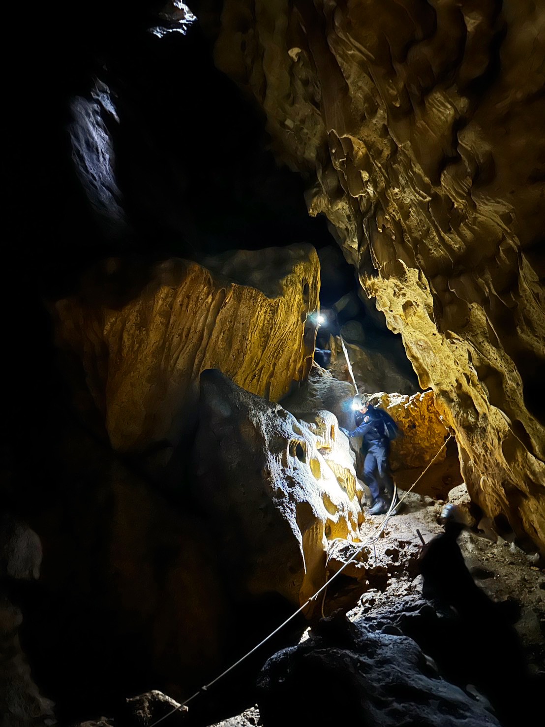 柴壽山「探勘達人」神隱 17 天!邱議瑩急赴搜救中心:理解家屬焦急、感謝搜救人員不放棄 - https://www.watchmedia01.com