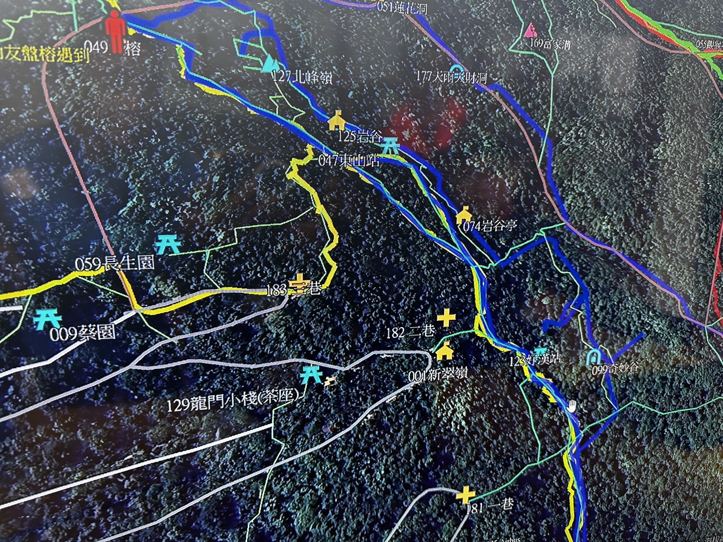 柴壽山「探勘達人」神隱 17 天!邱議瑩急赴搜救中心:理解家屬焦急、感謝搜救人員不放棄 - https://www.watchmedia01.com