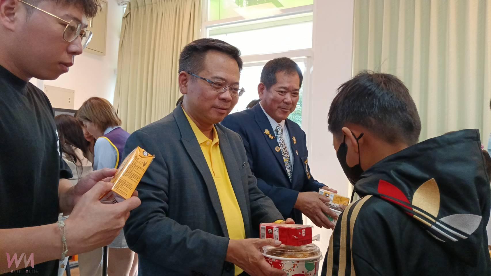 (有影片)/讓愛傳遞-夜光天使行前記者會啟動 國際同濟會、議員蔡岳儒攜手關懷 - https://www.watchmedia01.com