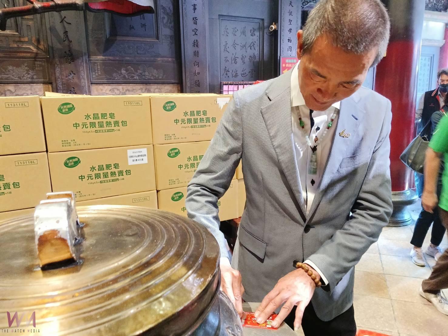 北港朝天宮攜手南僑集團　推「馬上開運」義賣助植物人過好年 - https://www.watchmedia01.com