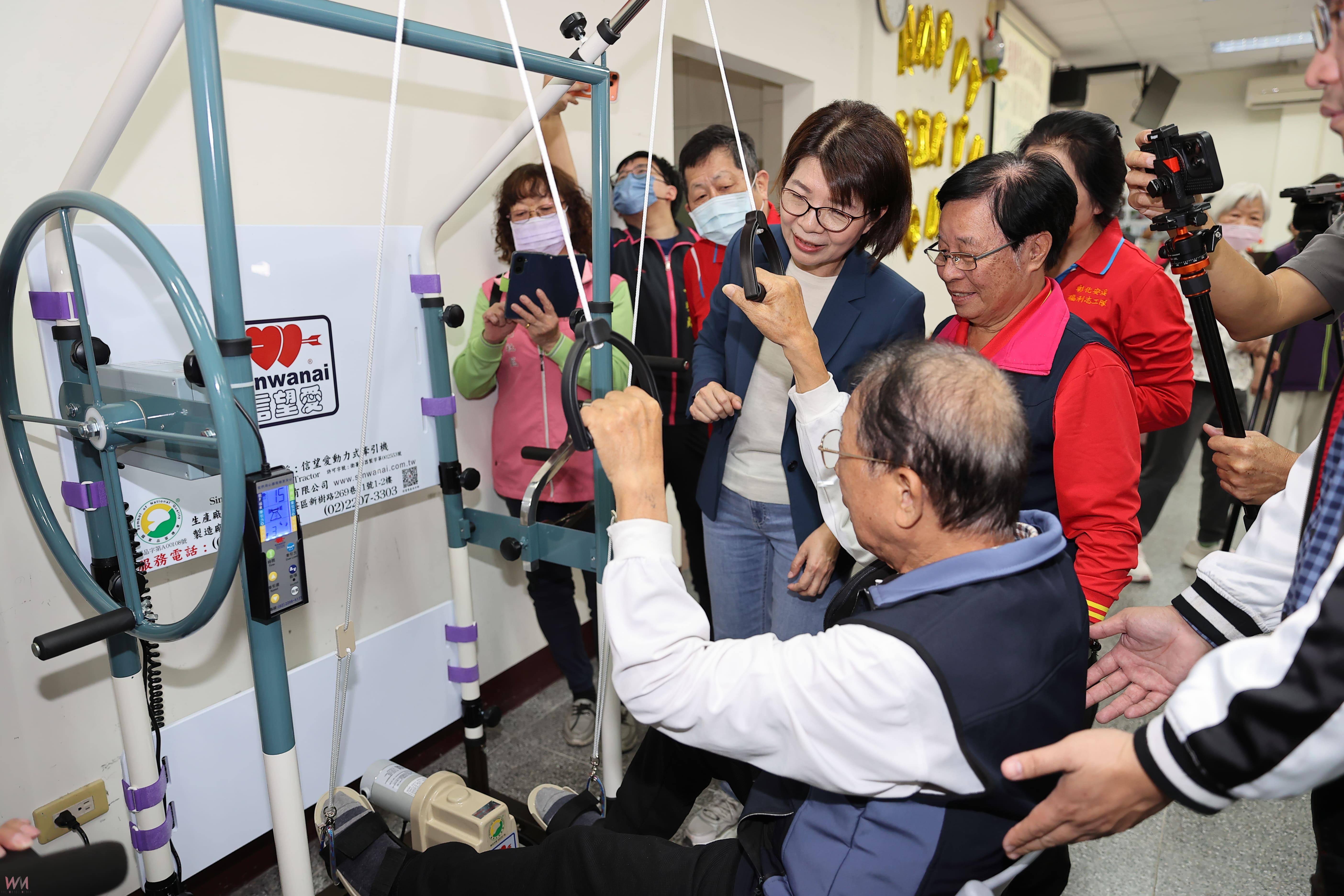 (有影片)/關懷長輩健康 彰化26鄉鎮據點獲復健器材 - https://www.watchmedia01.com