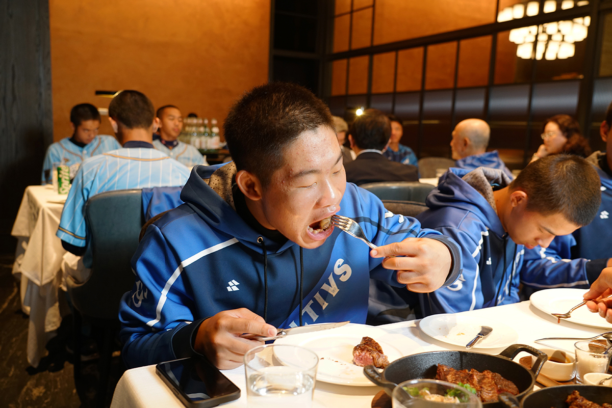 羅東高工棒球隊勇奪黑豹旗青棒賽亞軍 林燈基金會「百萬級」慶功宴祝賀 - https://www.watchmedia01.com