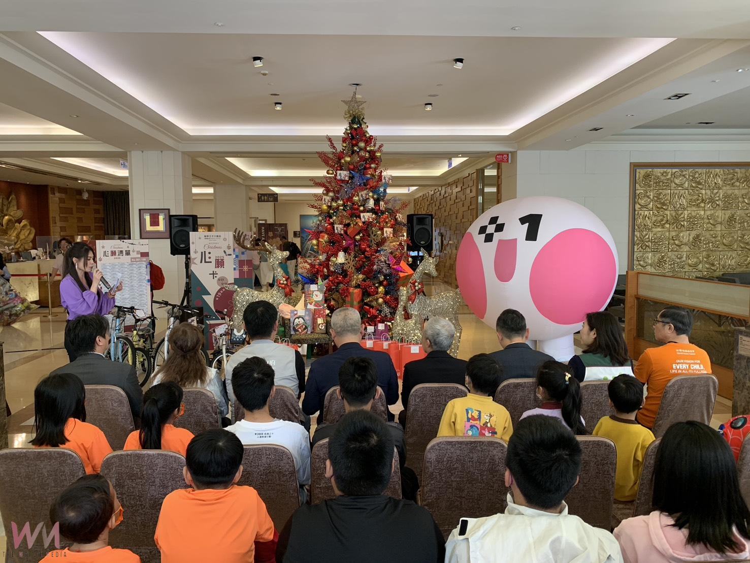 五星耐斯王子飯店第19屆「聖誕心願卡認領」 400份聖誕心願禮不到3天就就達標 - https://www.watchmedia01.com