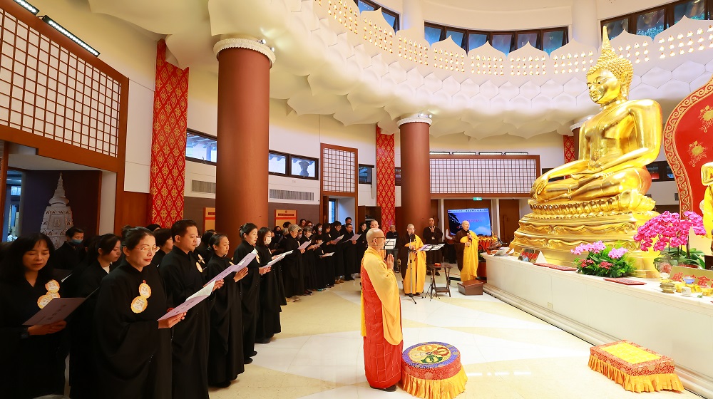 歲末最美聖儀！靈鷲山華嚴經柱裝臟大典凝聚千心願力