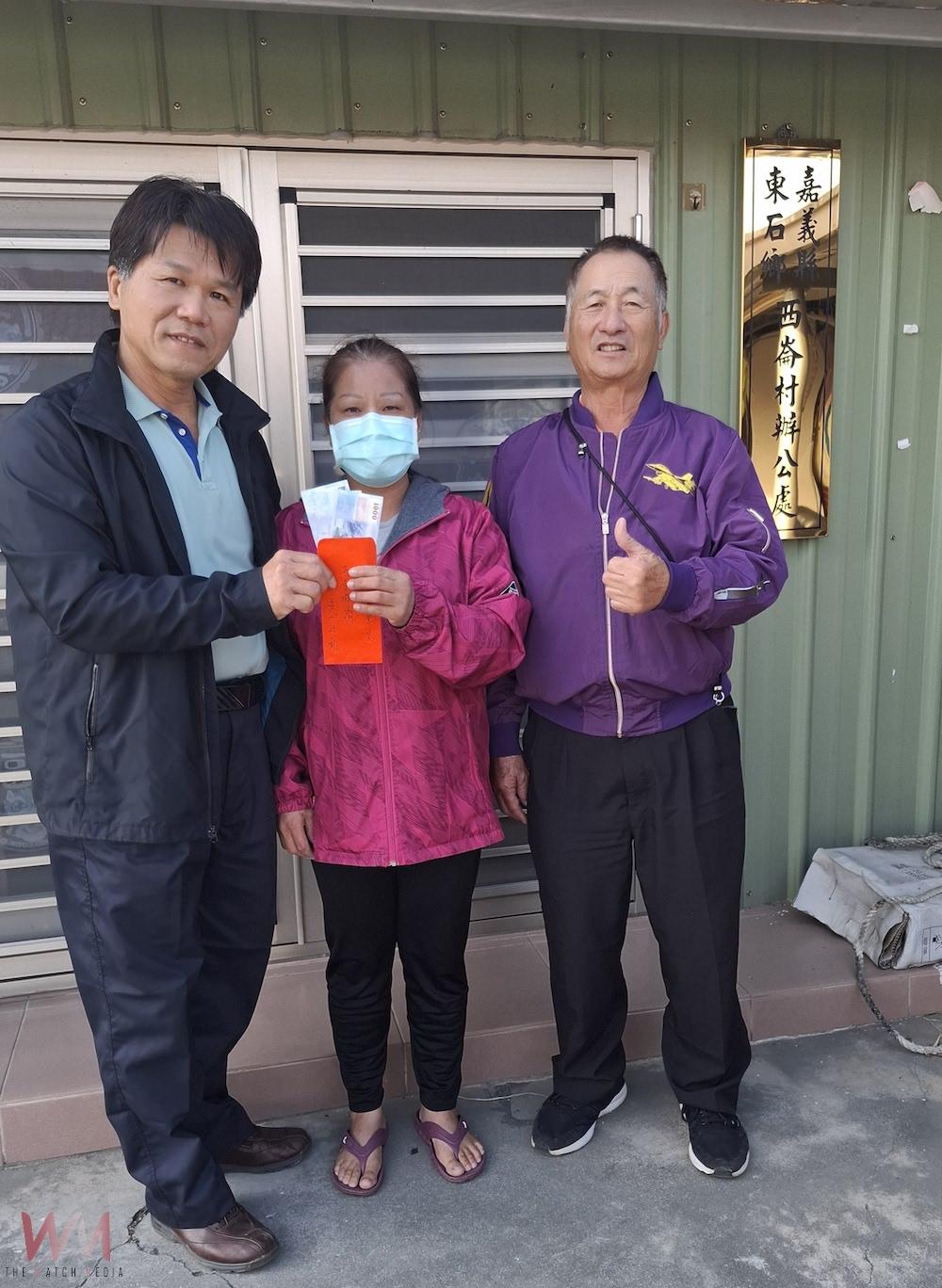 台電嘉義區處為落實企業社會責任、關懷在地弱勢族群,近日寒冬送暖的啟動「冬令救濟捐款活動」,濟助他們能在寒冬中,帶來及時支持的與溫暖。(圖/台電嘉義區處提供)