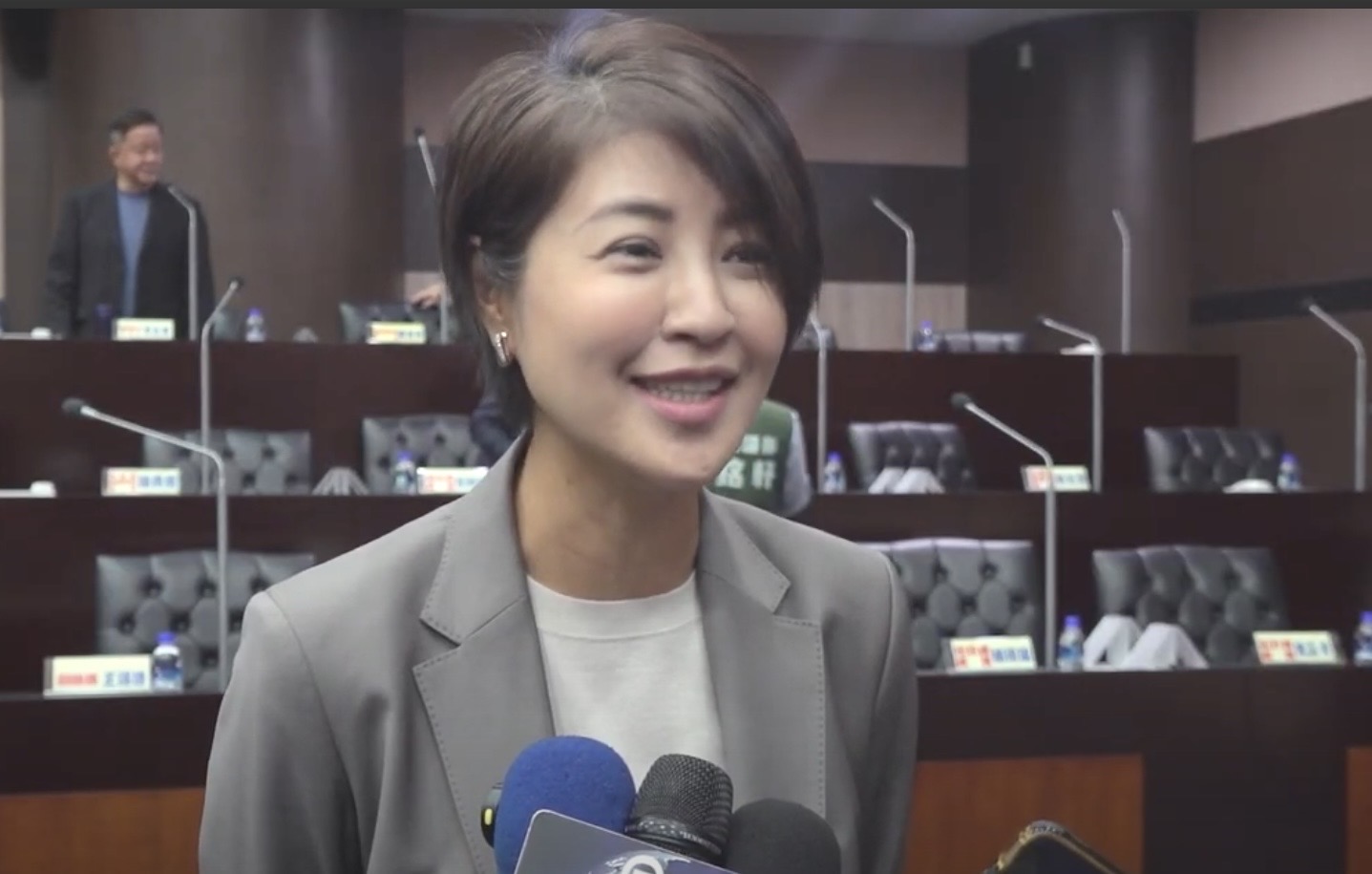 投縣府組織自治條例修正 置副縣長2人及增列副秘書長1人 - https://www.watchmedia01.com