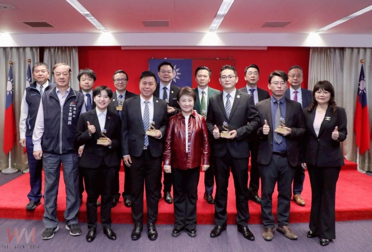 共築幸福宜居台中　盧秀燕頒獎表揚不動產從業菁英