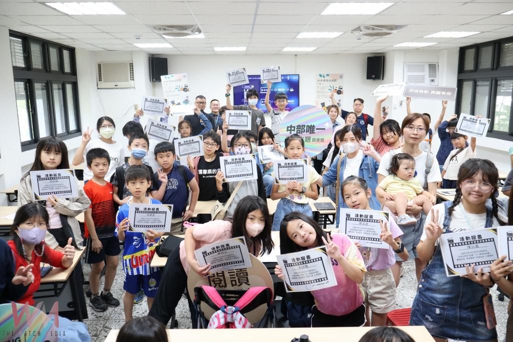 中市圖沙鹿深波分館獲圖書館奧斯卡獎 電影館藏與影展備受市民喜愛 - https://www.watchmedia01.com