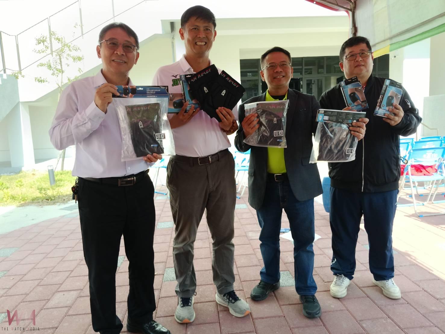 (有影片)/護具捐贈守護偏鄉學子 蔡岳儒攜手企業力挺排球夢 - https://www.watchmedia01.com