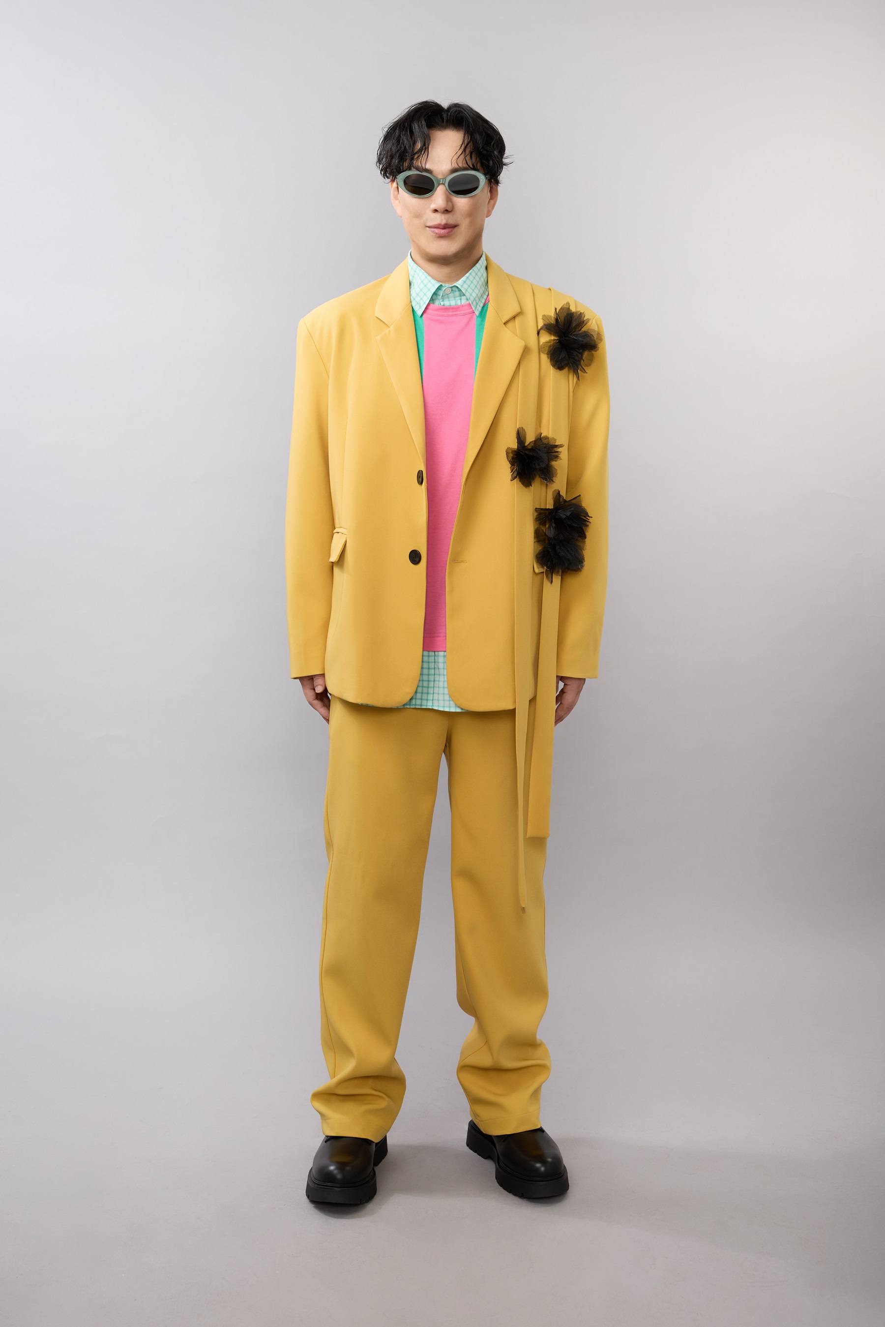 新北跨河煙火 動力火車、樋口愛、蕭煌奇、HWASA 韓日藝人領軍跨年 - https://www.watchmedia01.com