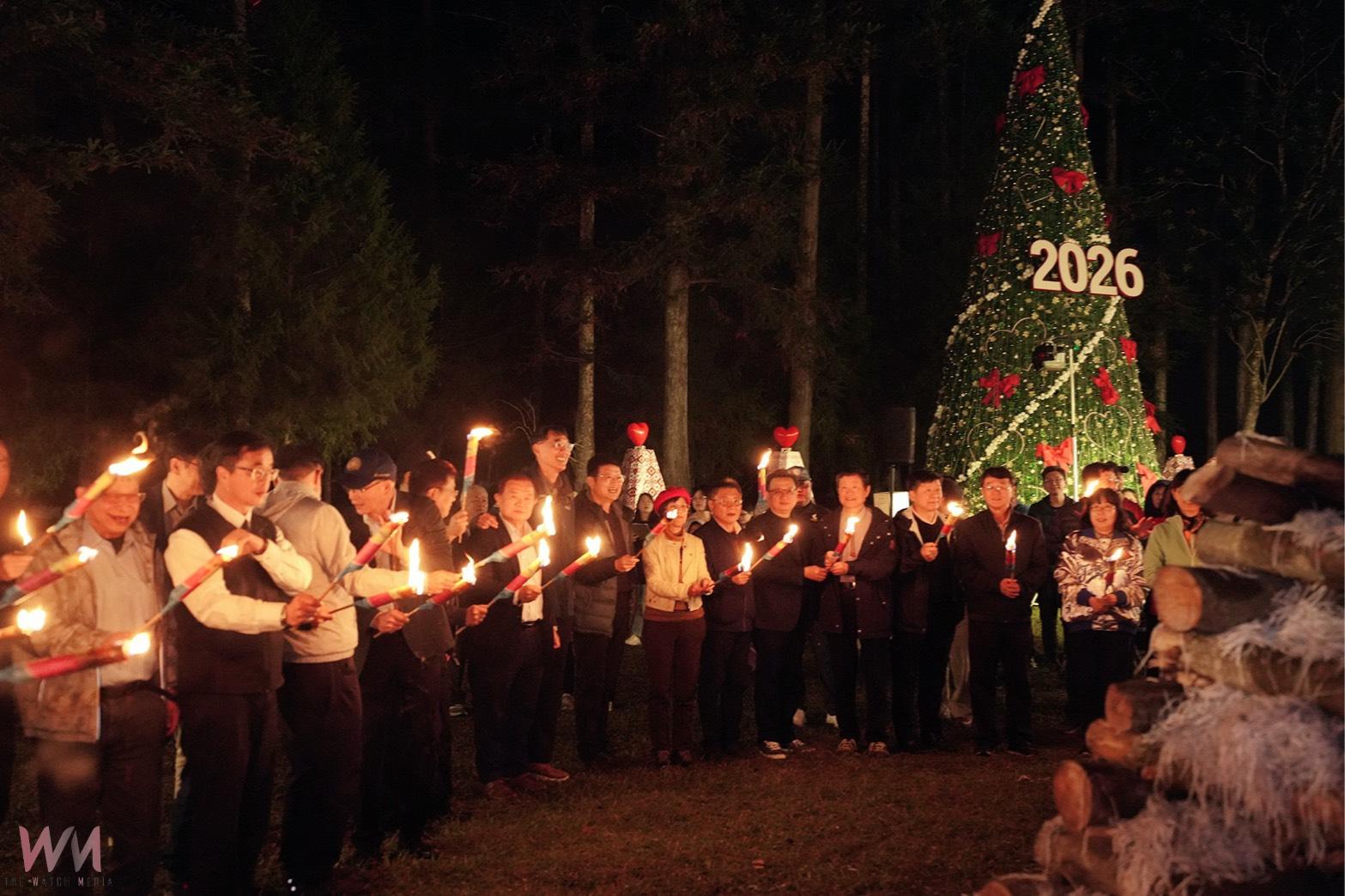傳遞祝福　興大惠蓀林場點燈感恩 攜手原鄉共度暖冬 - https://www.watchmedia01.com