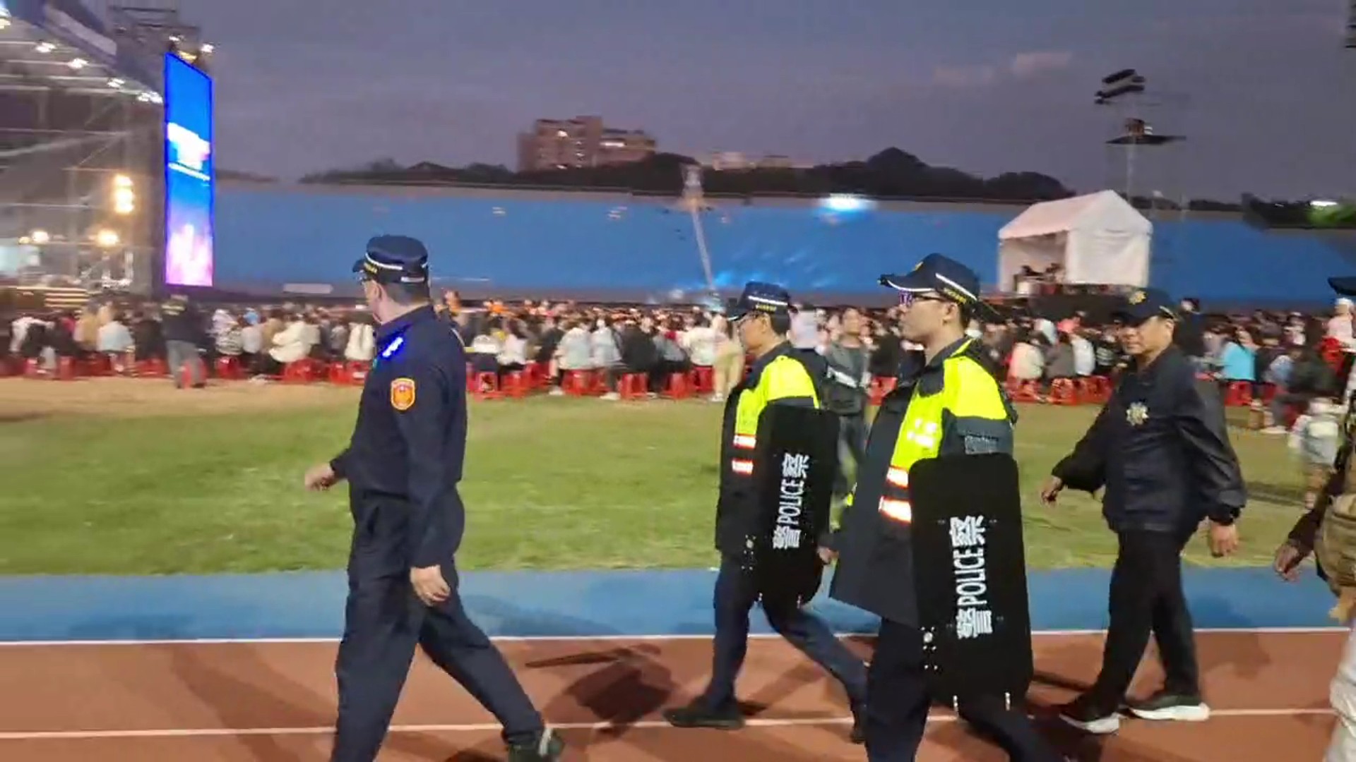（有影片）／北捷事件下高規格戒備　彰化歲末演唱會快打部隊首度進駐