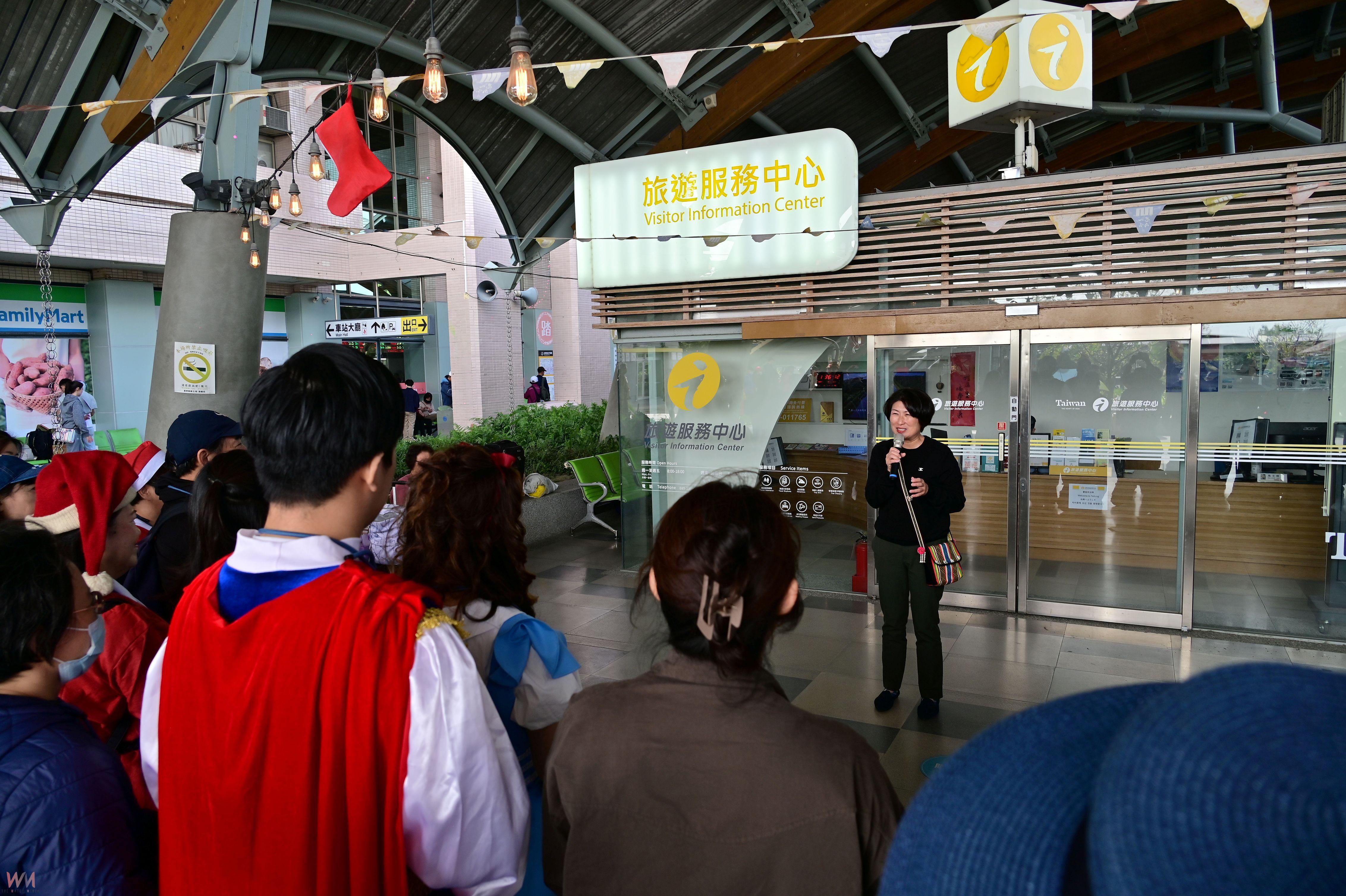 專屬藍皮療癒啟程！台東縣長饒慶鈴致意遞溫暖 - https://www.watchmedia01.com