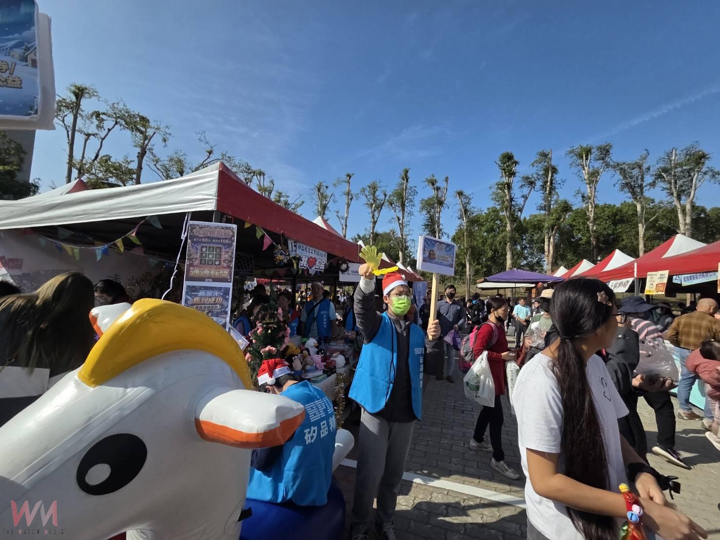 矽品園遊會「騎寶馬」吸睛 捐款助彰化家扶迎馬年 - https://www.watchmedia01.com