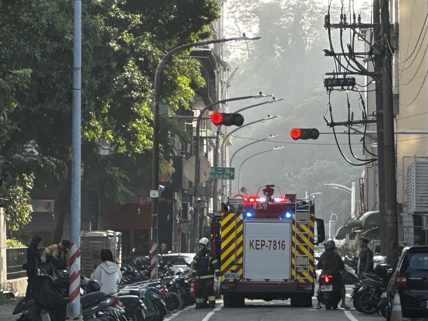 現場直擊／危機15分鐘！警消專業＋民力訓練＋民眾冷靜　成功阻止街頭暴力