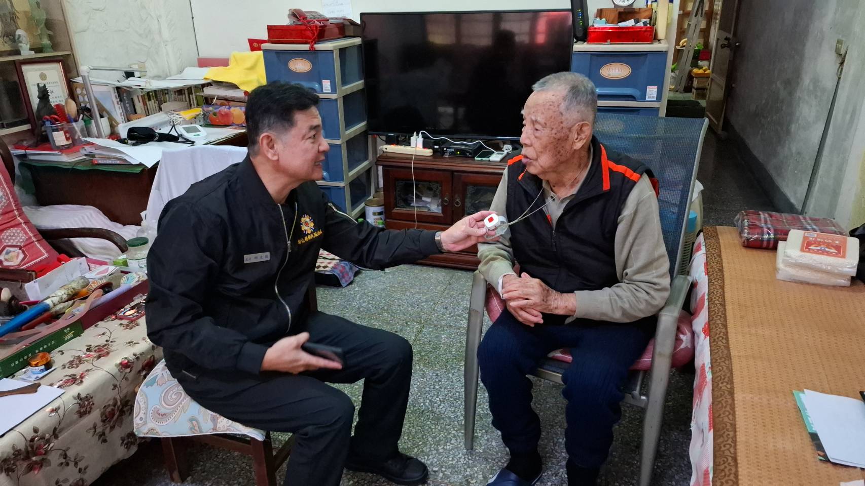 遠距照護上線 彰化榮服處守護偏鄉獨居長輩 - https://www.watchmedia01.com