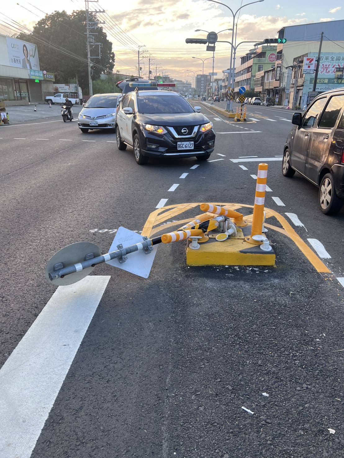 (有影片)/彰南路庇護島8個月13次!彰化庇護島成『被撞王』 - https://www.watchmedia01.com