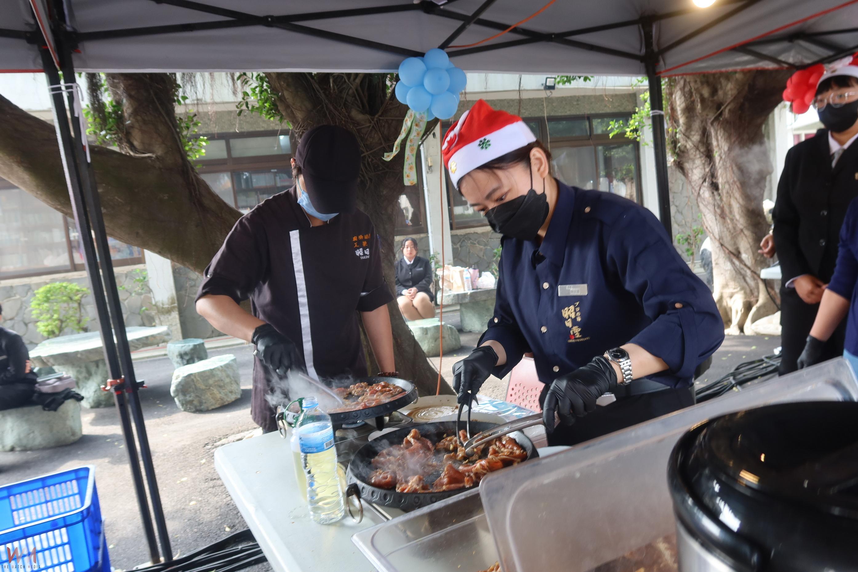 （有影片）／千人聖誕Party　喜樂保育院舉辦千人餐會　傳遞愛與關懷 - https://www.watchmedia01.com