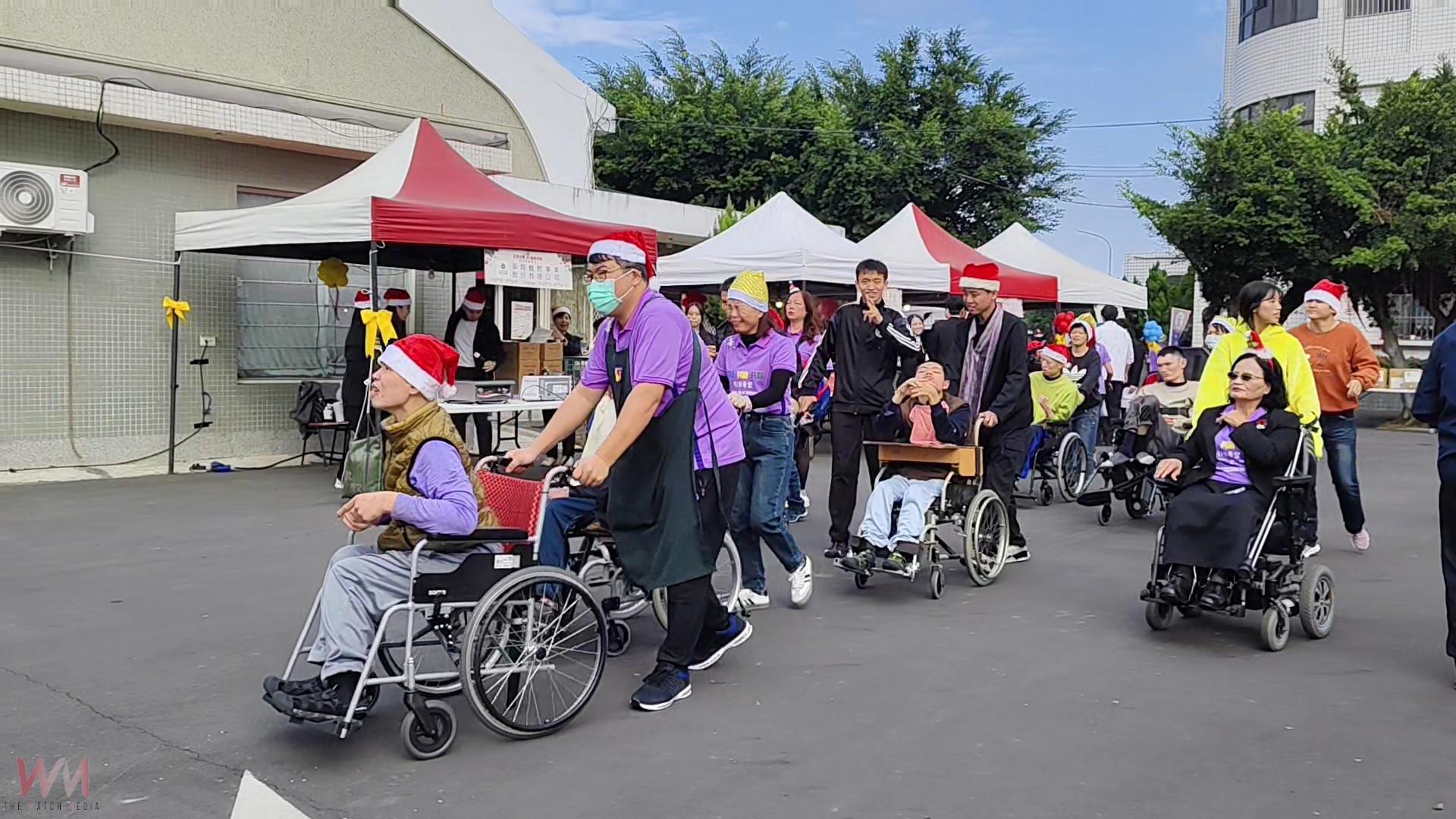 （有影片）／千人聖誕Party　喜樂保育院舉辦千人餐會　傳遞愛與關懷 - https://www.watchmedia01.com