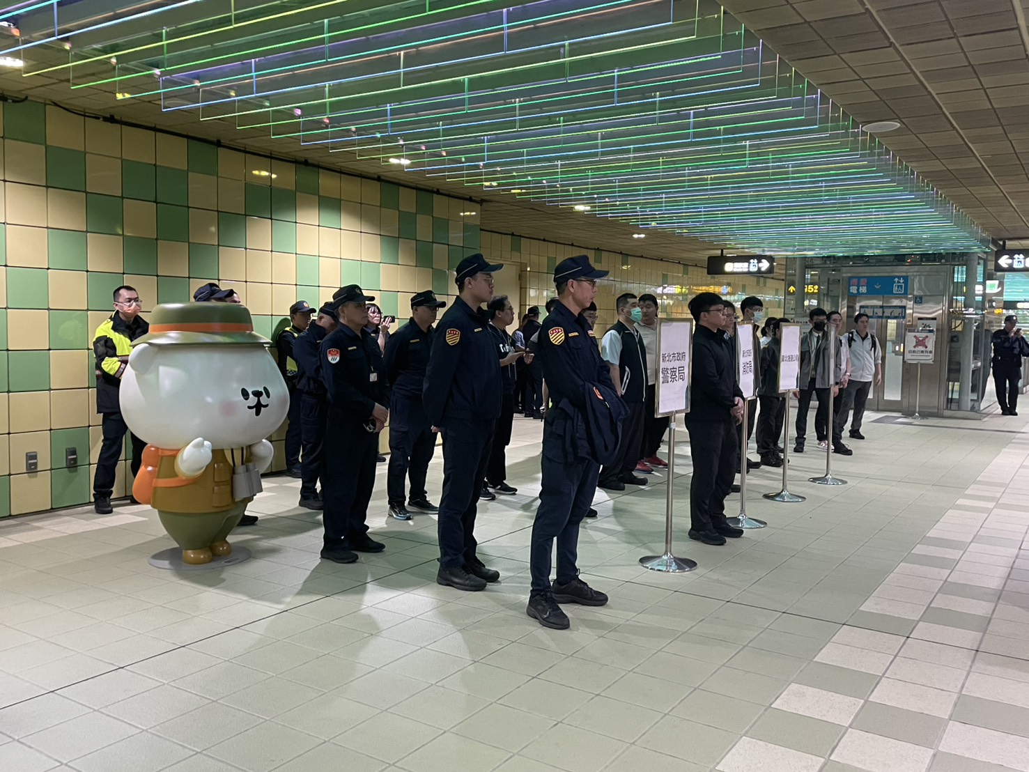 新北捷運跨年夜營運42小時不打烊 跨界聯防強化維安 - https://www.watchmedia01.com