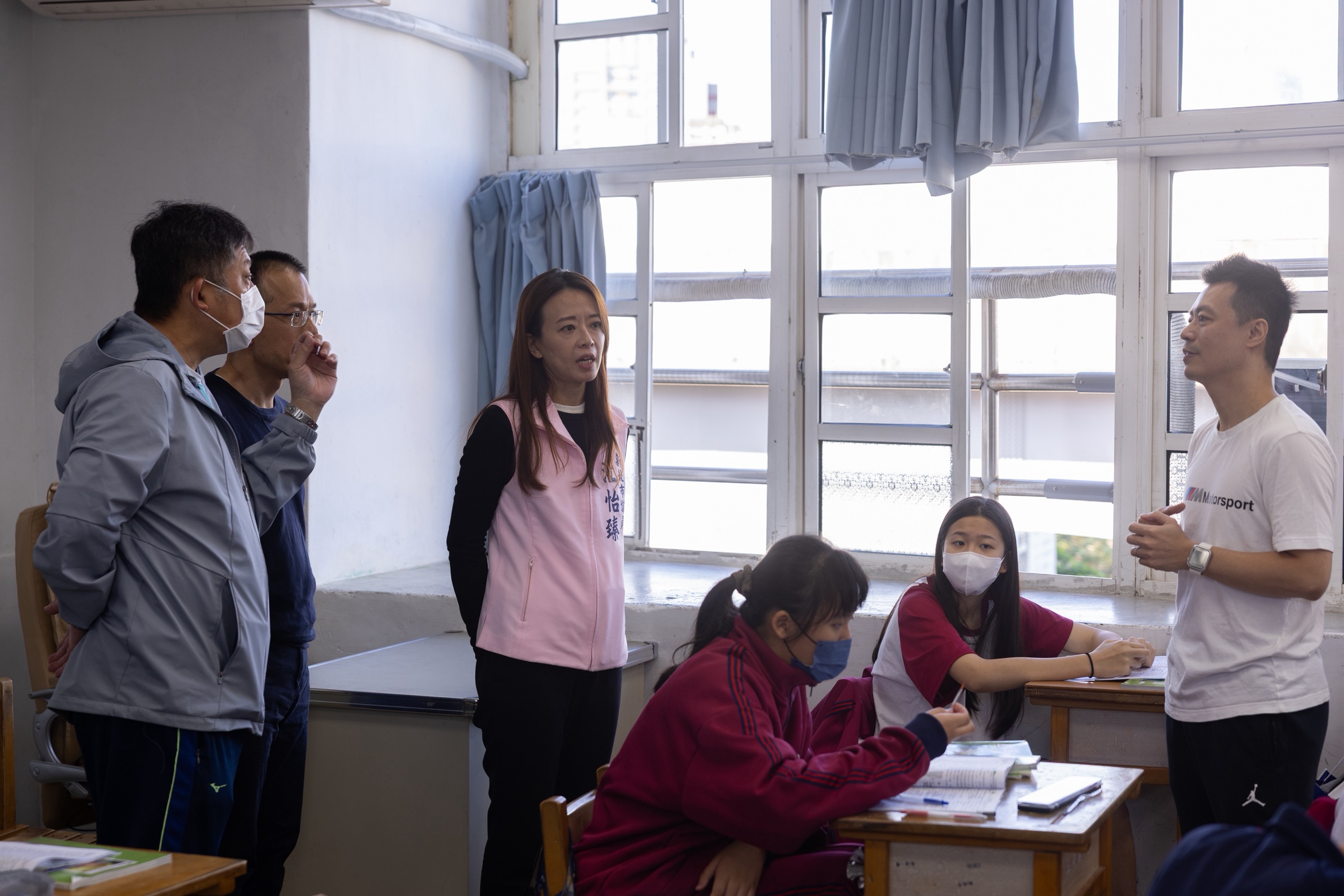 三鶯線試車噪音擾三峽國中 議員江怡臻力促隔音牆至少增高至3.8米 - https://www.watchmedia01.com