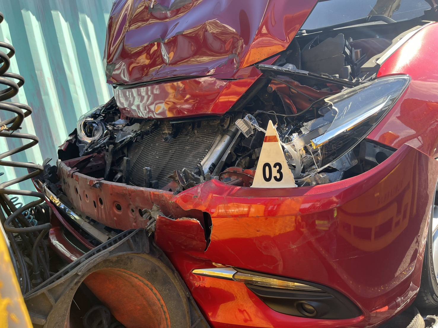 耶誕節國道追撞事故！彰化196公里段9車連環撞 8人輕傷 - https://www.watchmedia01.com