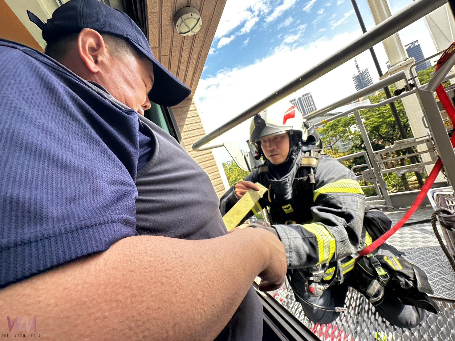 逼真!雲梯車演練強化飯店防災 周國樑專業配合守護旅客安全 - https://www.watchmedia01.com