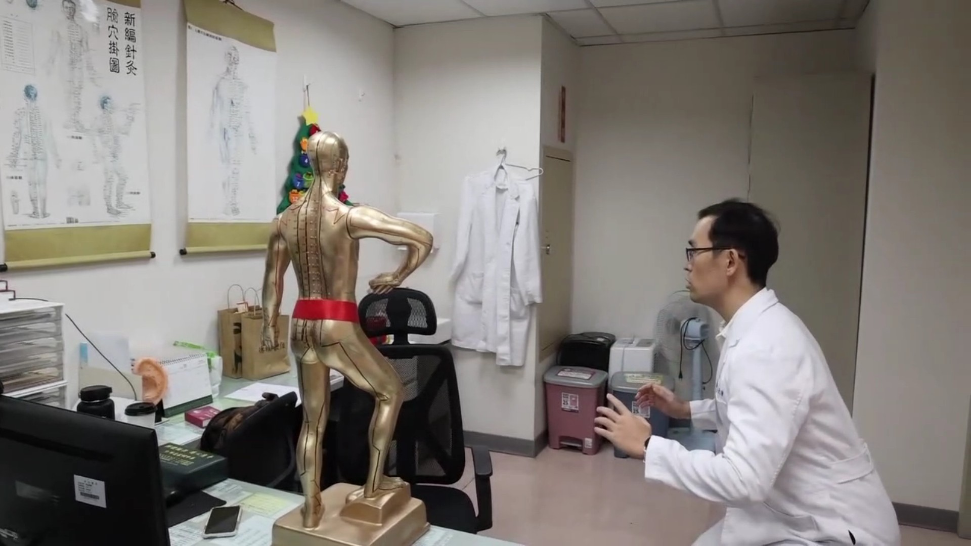 舊腳踝傷害引半身疼痛 中醫針灸徒手矯正見成效 - https://www.watchmedia01.com