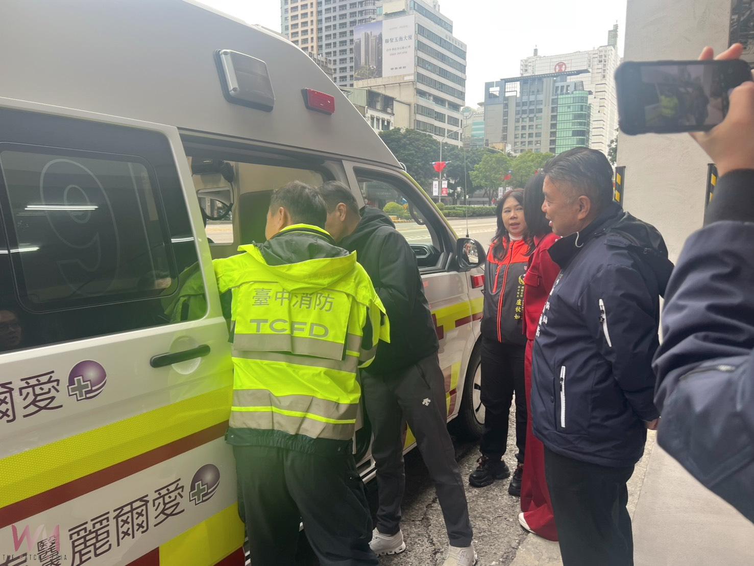 強化台中市緊急醫療服務量能 愛爾麗醫療集團再捐消防救護車 - https://www.watchmedia01.com