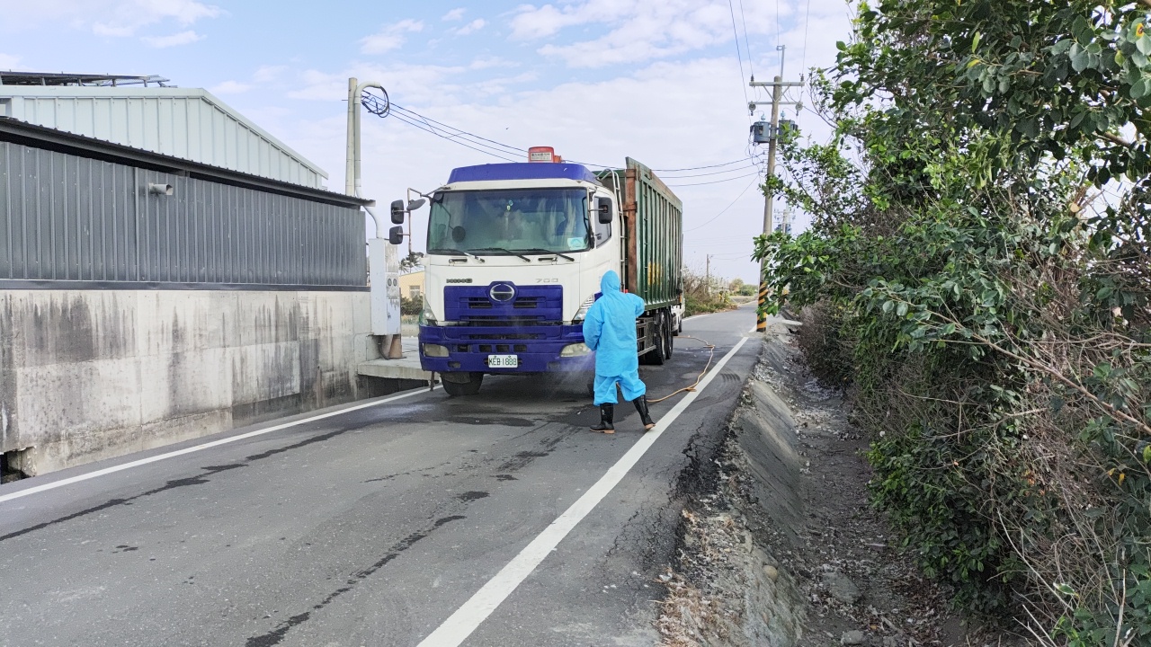 芳苑鄉蛋雞場爆H5N1禽流感　2萬7千隻蛋雞完成撲殺 - https://www.watchmedia01.com