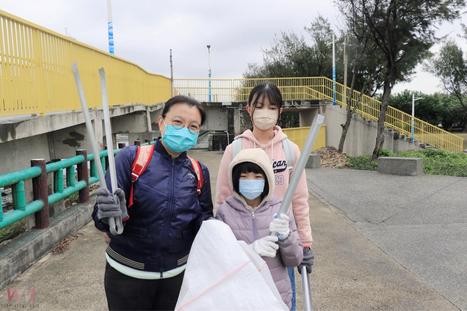 落實環境永續　台中慈濟醫院攜眷大安淨灘齊心護海岸 - https://www.watchmedia01.com