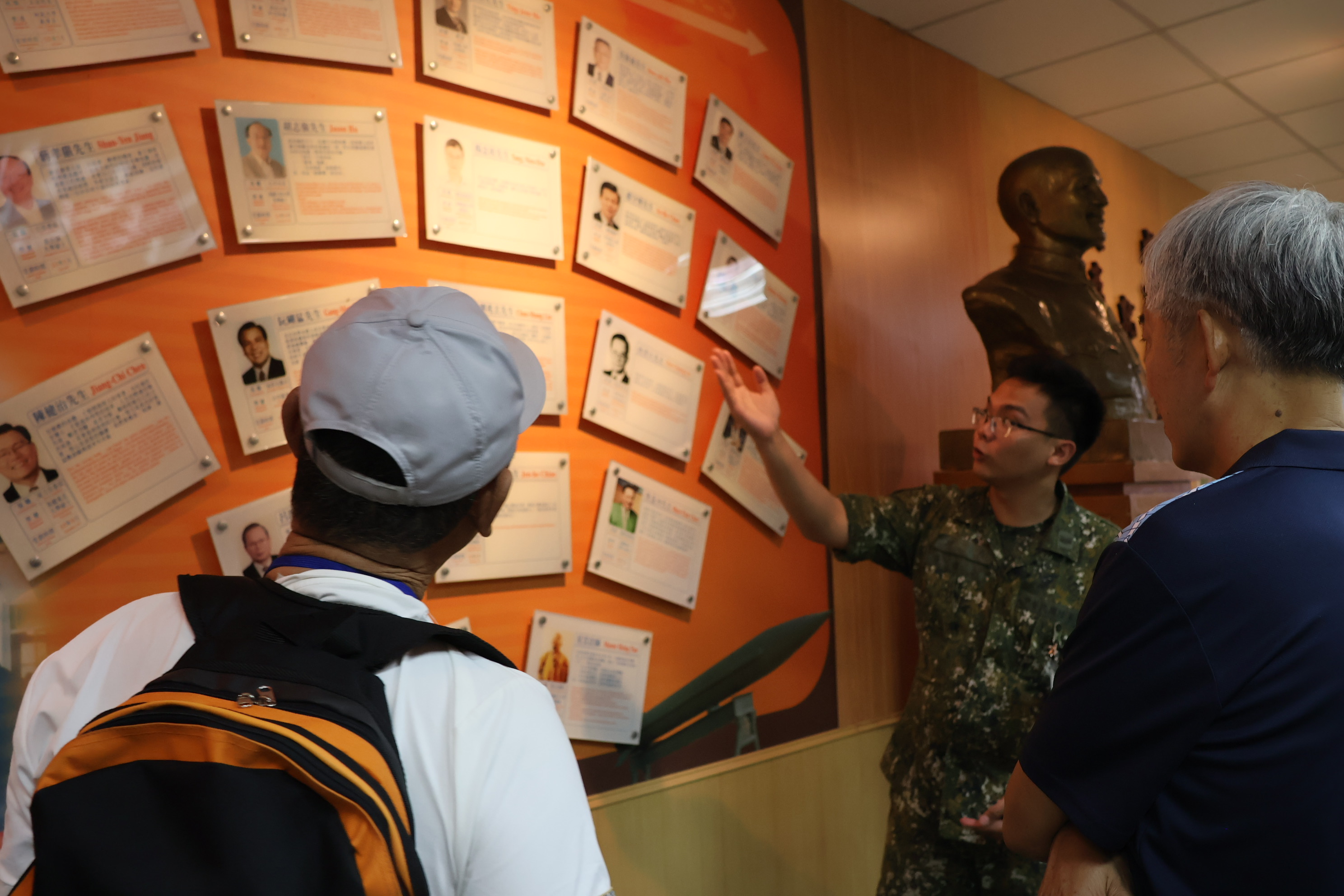 中彰榮家走進成功嶺 長輩重溫從軍歲月、認識國防科技 - https://www.watchmedia01.com