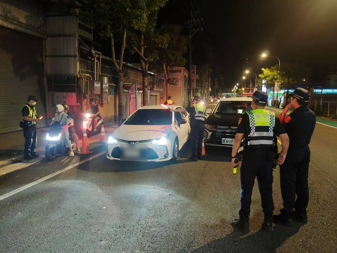 九合一大選逼近 平鎮分局警淨化治安 查獲酒毒駕及通緝犯展現決心