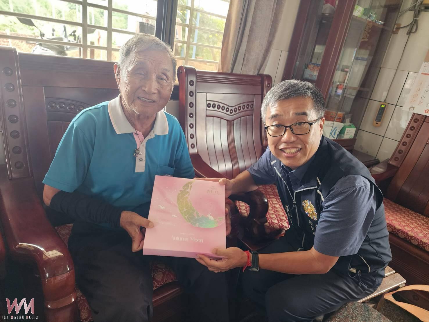 中秋送暖情意長南投縣榮服處訪視義務役傷殘官兵傳遞溫馨祝福 - https://www.watchmedia01.com