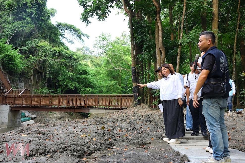 蘭潭後山步道經黃敏惠市長帶領團隊著眼修復、安全、防災、生態友善與景觀整體性等重新規劃、施工後,將重新開放,黃市長邀請市民與遊客再次共遊城市後花園。(圖/嘉義市政府提供)