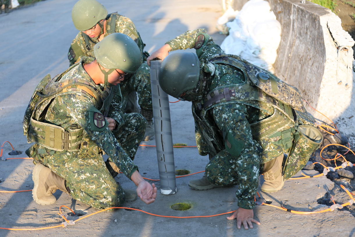 強化實戰應變能力 陸軍第六軍團五三工兵群實施橋梁爆破訓練 - https://www.watchmedia01.com