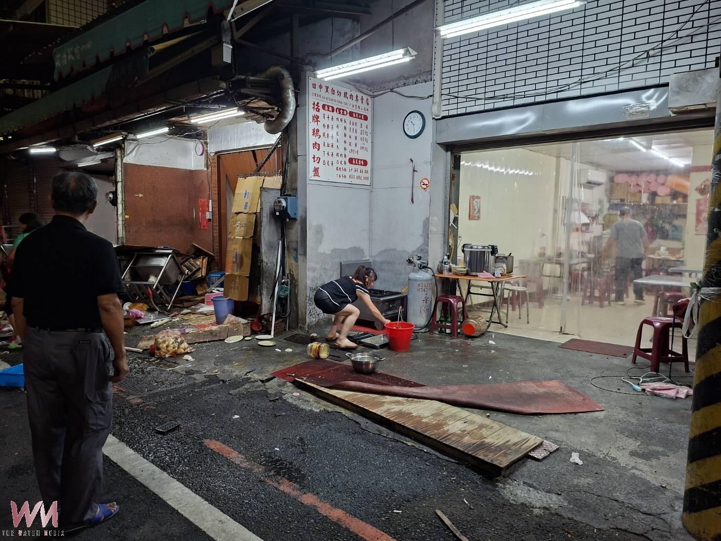 (有影片)/田中鎮一BMW失控撞飛鵝肉攤 82歲翁無照駕駛釀1傷 - https://www.watchmedia01.com